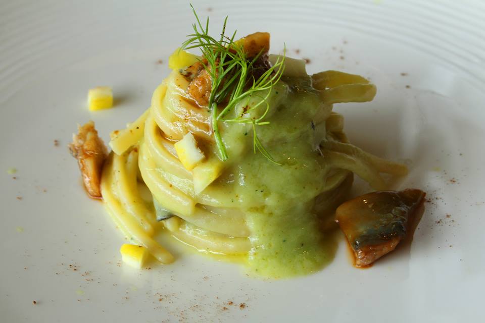 Linguine del pastificio Gerardo di Nola di Giovanni Assante, anguilla , liquirizia e limone salato